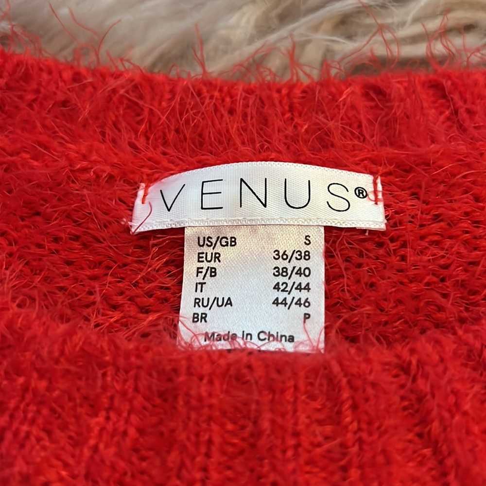 Sweater - Picture 3 of 4